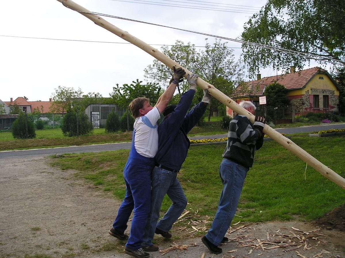 Tanúhegyek Egyesület